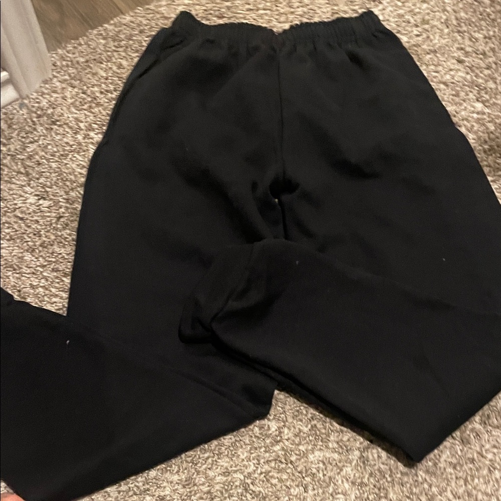 FREE with purchase NWT black  Jogger sweat Pants never worn - youth Large